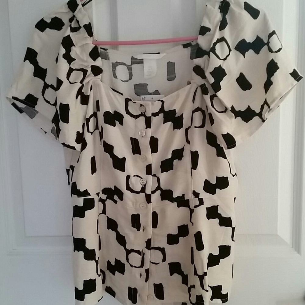 NWT, super cute H&M TOP